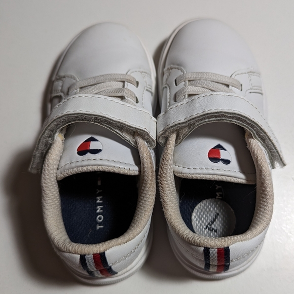 Tommy Hilfiger Girls Toddler Size 7 Shoes - Picture 4 of 7